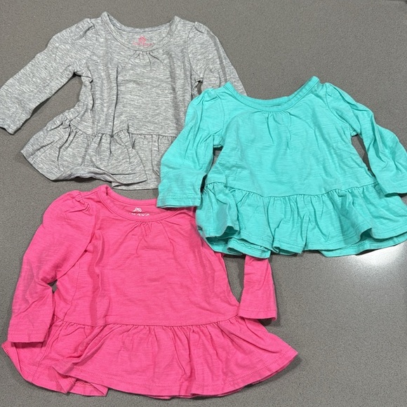 BUNDLE | baby girls | 6mth long sleeve & long sleeved body suits - Picture 5 of 7